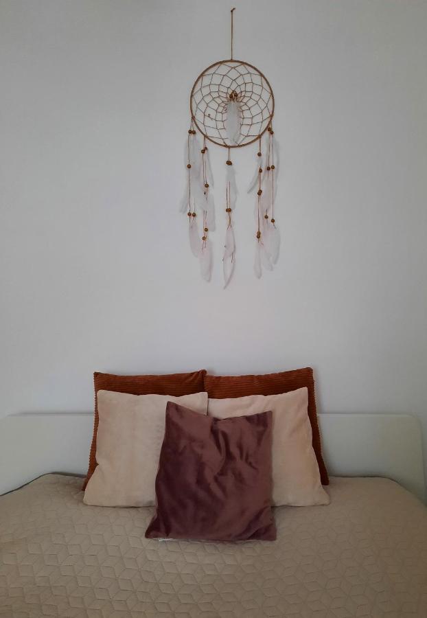 Cocooning In A Lovely Mountain Suite - Two Azuga Dış mekan fotoğraf